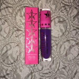 Jeffrey Star Cosmetic Velour Liquid Lipstick
